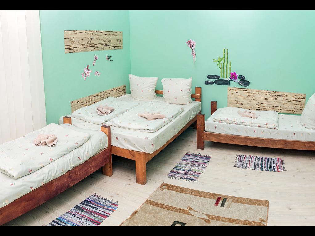 Apple Hostel Lviv Ruang foto