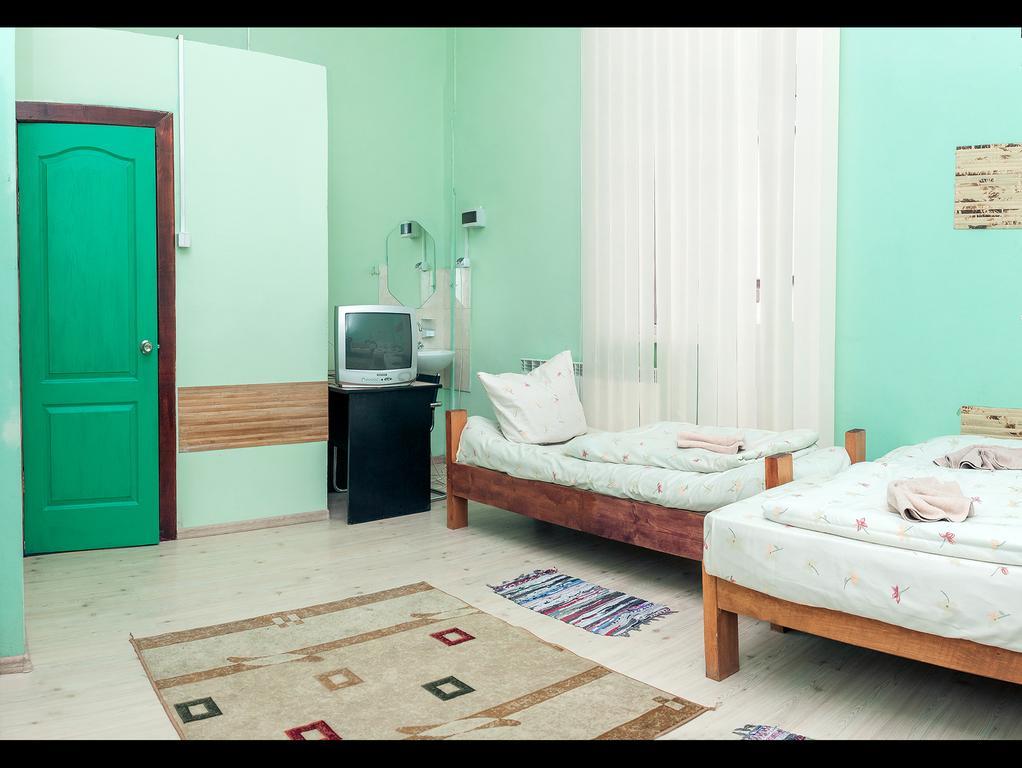 Apple Hostel Lviv Ruang foto
